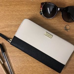 NWOT Kate Spade Wallet